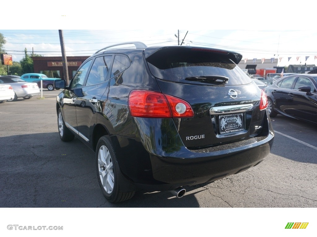 2013 Rogue SV AWD - Black Amethyst / Black photo #3