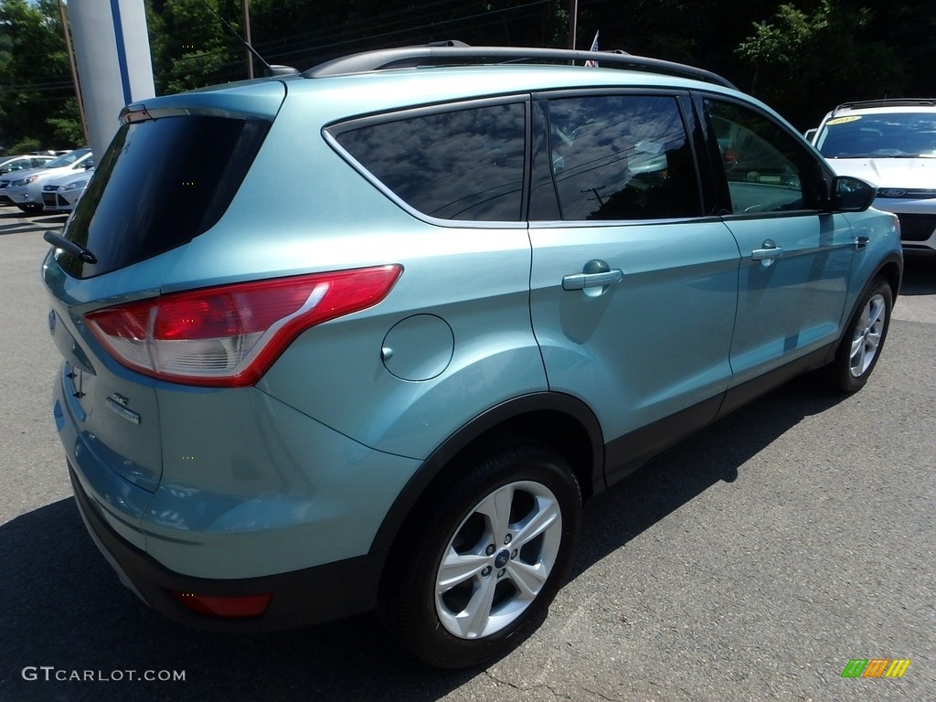 2013 Escape SE 1.6L EcoBoost - Frosted Glass Metallic / Charcoal Black photo #2