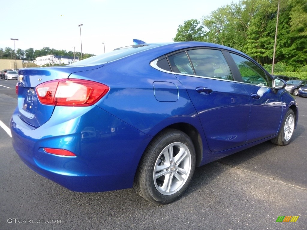 2016 Cruze LT Sedan - Kinetic Blue Metallic / Jet Black photo #5