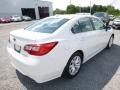 Crystal White Pearl - Legacy 2.5i Premium Photo No. 8