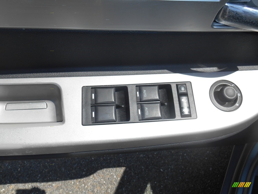 2010 Sebring Touring Convertible - Bright Silver Metallic / Dark Slate Gray photo #13