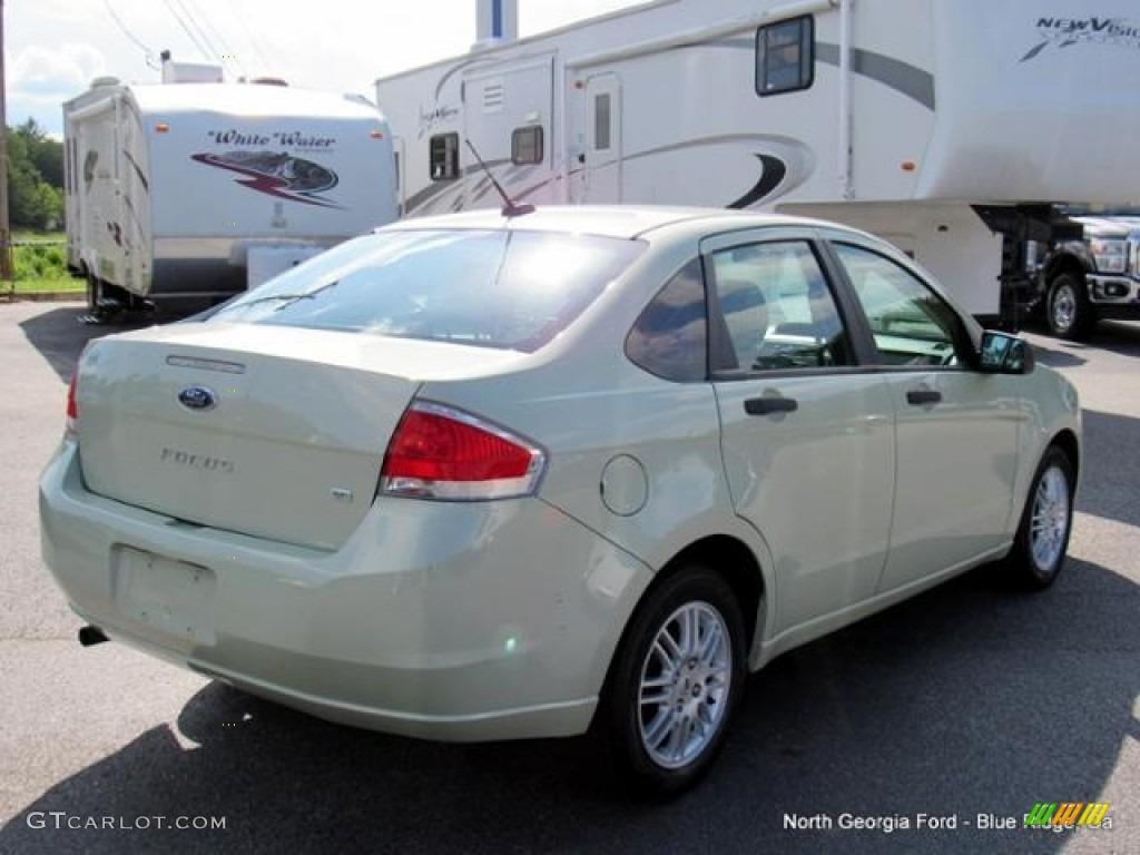 2011 Focus SE Sedan - Natural Neutral Metallic / Medium Stone photo #5