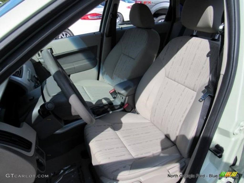 2011 Focus SE Sedan - Natural Neutral Metallic / Medium Stone photo #11