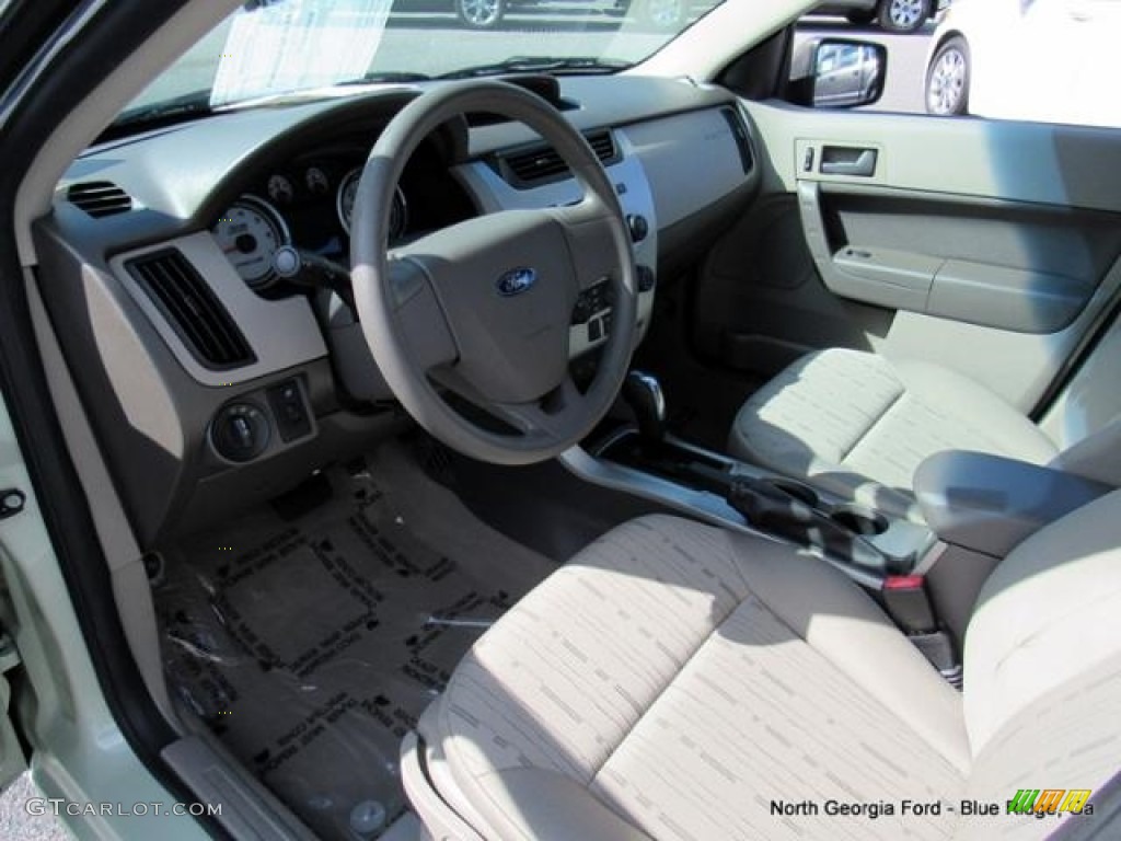 2011 Focus SE Sedan - Natural Neutral Metallic / Medium Stone photo #27