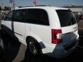 2016 Bright White Chrysler Town & Country Touring  photo #5