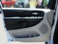 Bright White - Grand Caravan SXT Photo No. 9