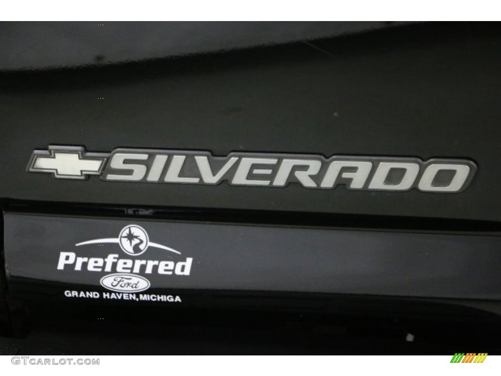 2001 Silverado 1500 LT Extended Cab 4x4 - Onyx Black / Graphite photo #24
