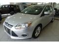 Ingot Silver - Focus SE Sedan Photo No. 1