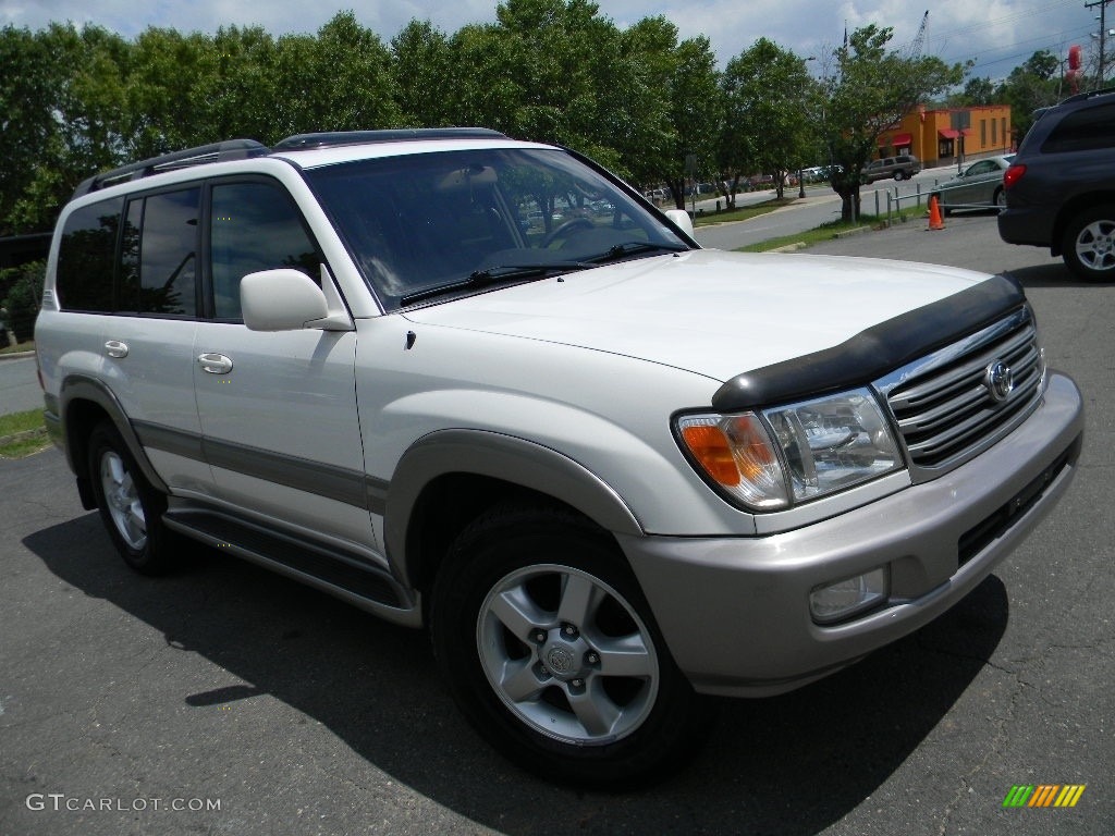 Natural White 2004 Toyota Land Cruiser Standard Land Cruiser Model Exterior Photo #114984008