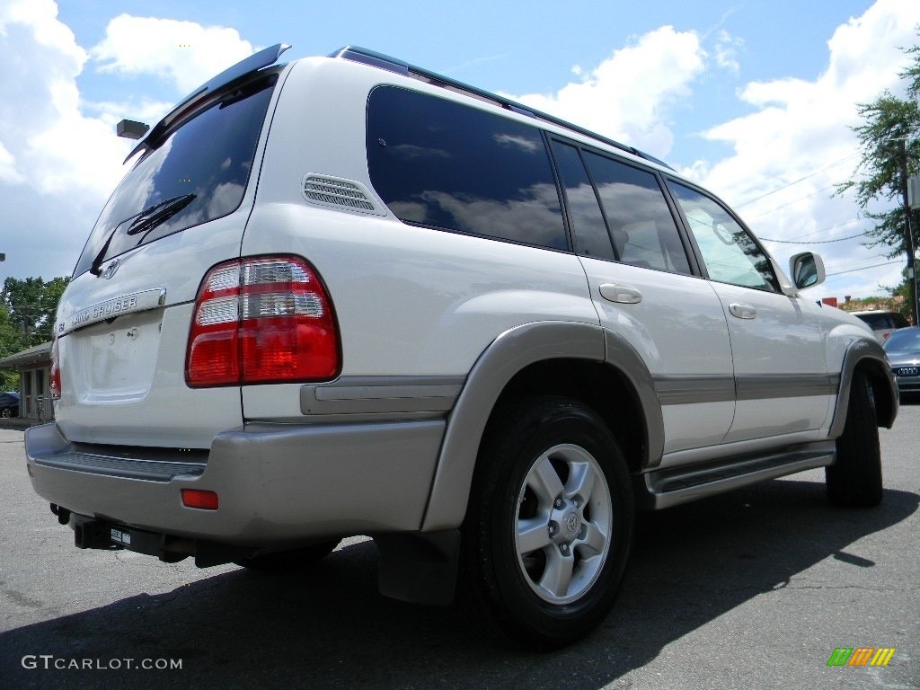 2004 Land Cruiser  - Natural White / Stone photo #10