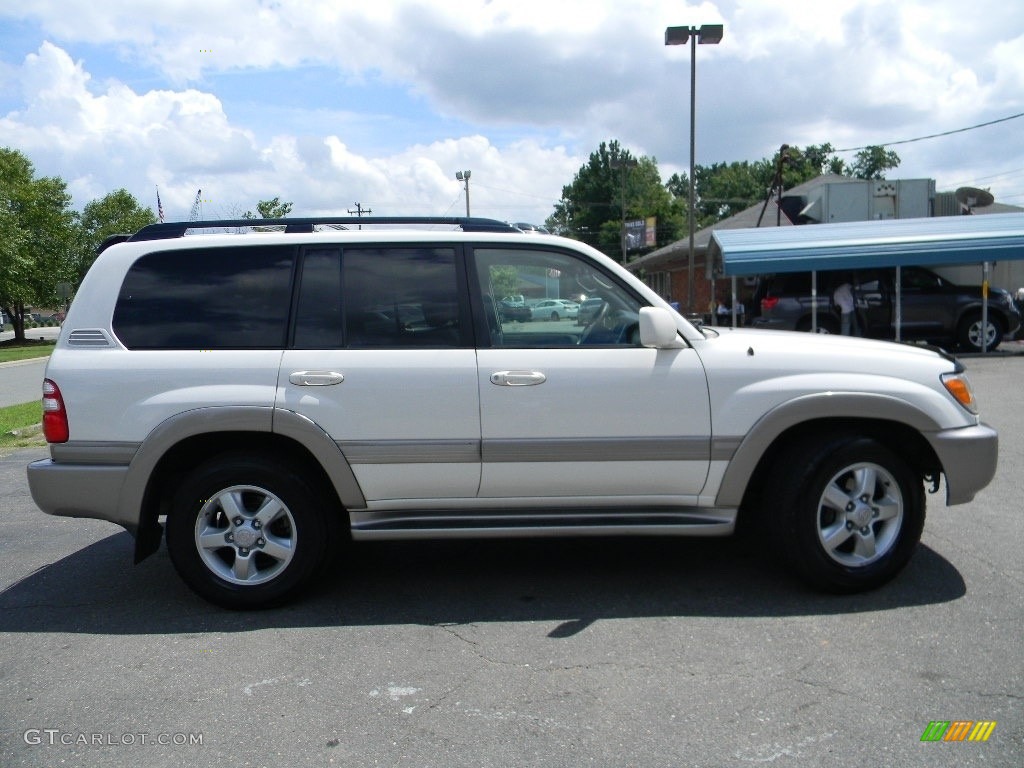 2004 Land Cruiser  - Natural White / Stone photo #11