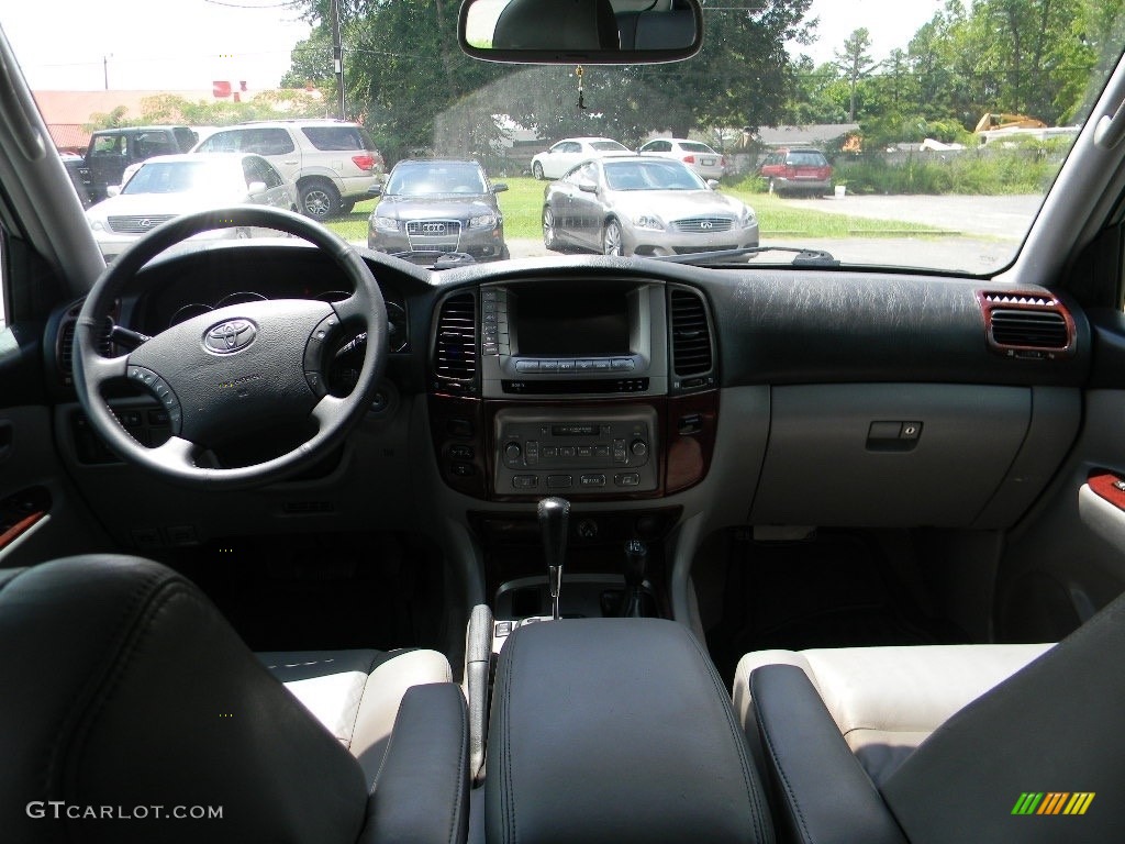 2004 Land Cruiser  - Natural White / Stone photo #13