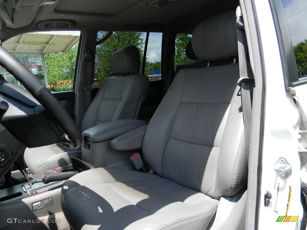 2004 Land Cruiser  - Natural White / Stone photo #18