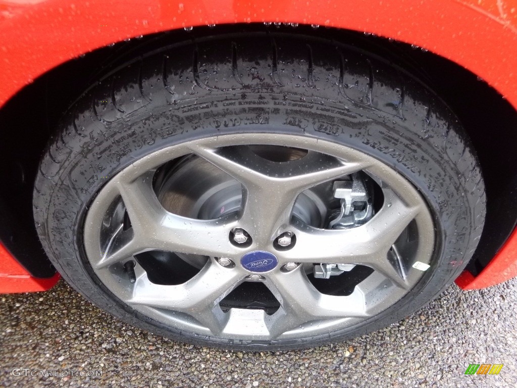 2016 Focus ST - Race Red / Charcoal Black photo #10