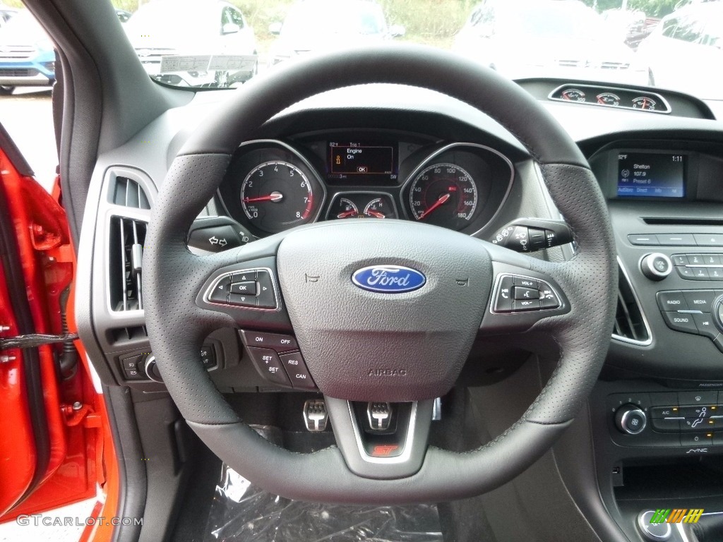 2016 Focus ST - Race Red / Charcoal Black photo #16