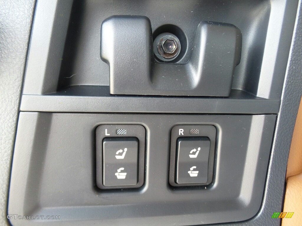 2016 Toyota Sequoia Platinum 4x4 Controls Photos