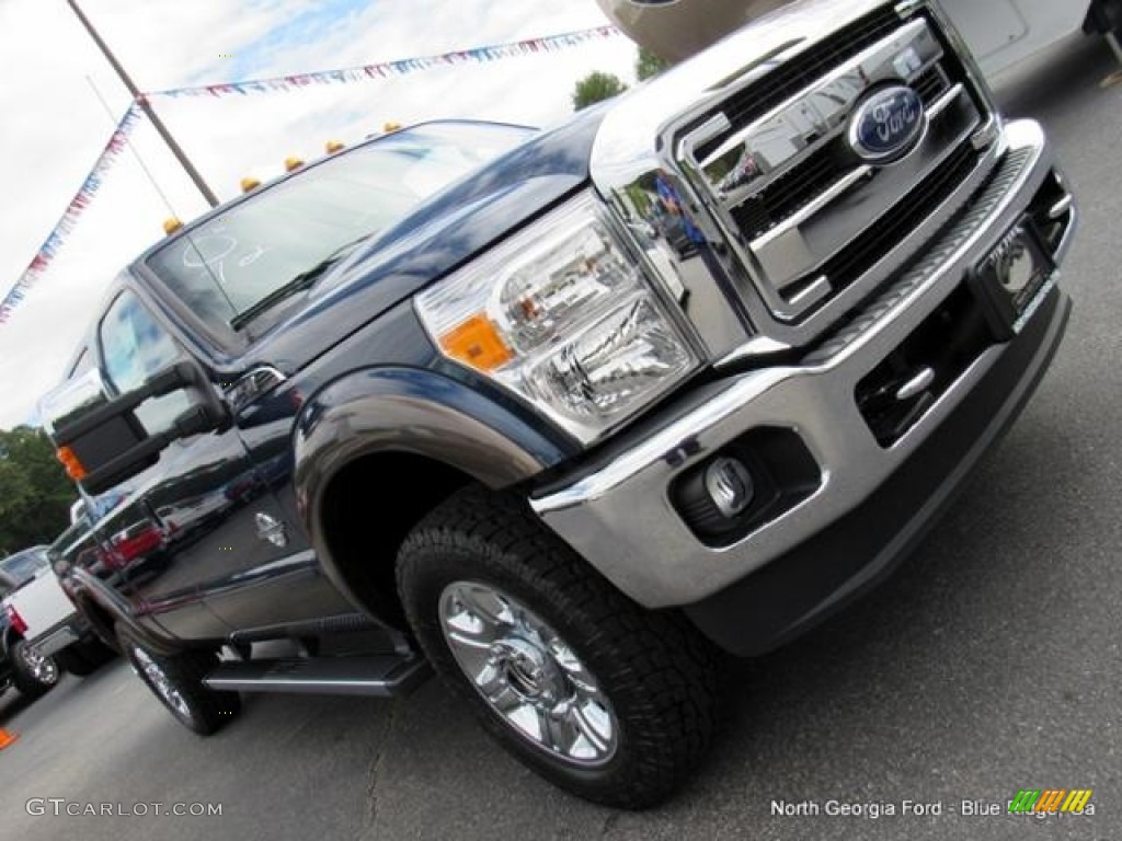 2016 F250 Super Duty Lariat Crew Cab 4x4 - Blue Jeans Metallic / Black photo #31