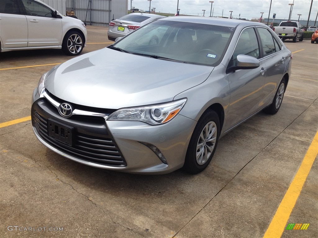 2015 Camry LE - Celestial Silver Metallic / Black photo #1