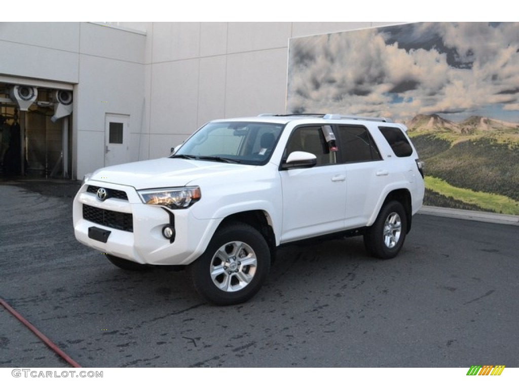 2015 4Runner SR5 4x4 - Super White / Black photo #5