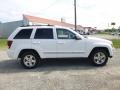 Stone White - Grand Cherokee Limited 4x4 Photo No. 9