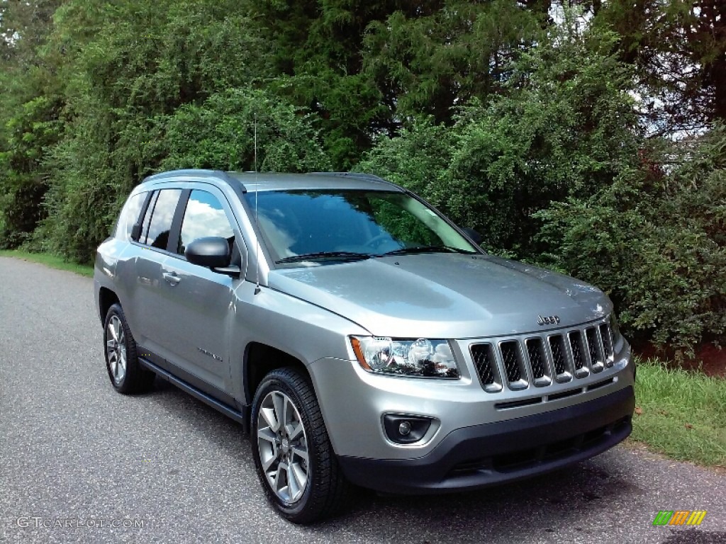 Billet Silver Metallic 2017 Jeep Compass Sport SE Exterior Photo #115017545