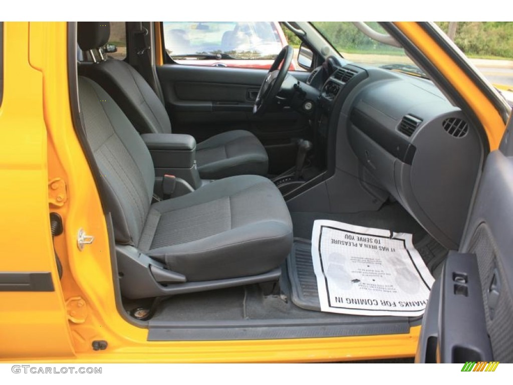 2004 Xterra XE 4x4 - Solar Yellow / Gray photo #43