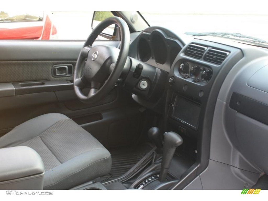 2004 Xterra XE 4x4 - Solar Yellow / Gray photo #44