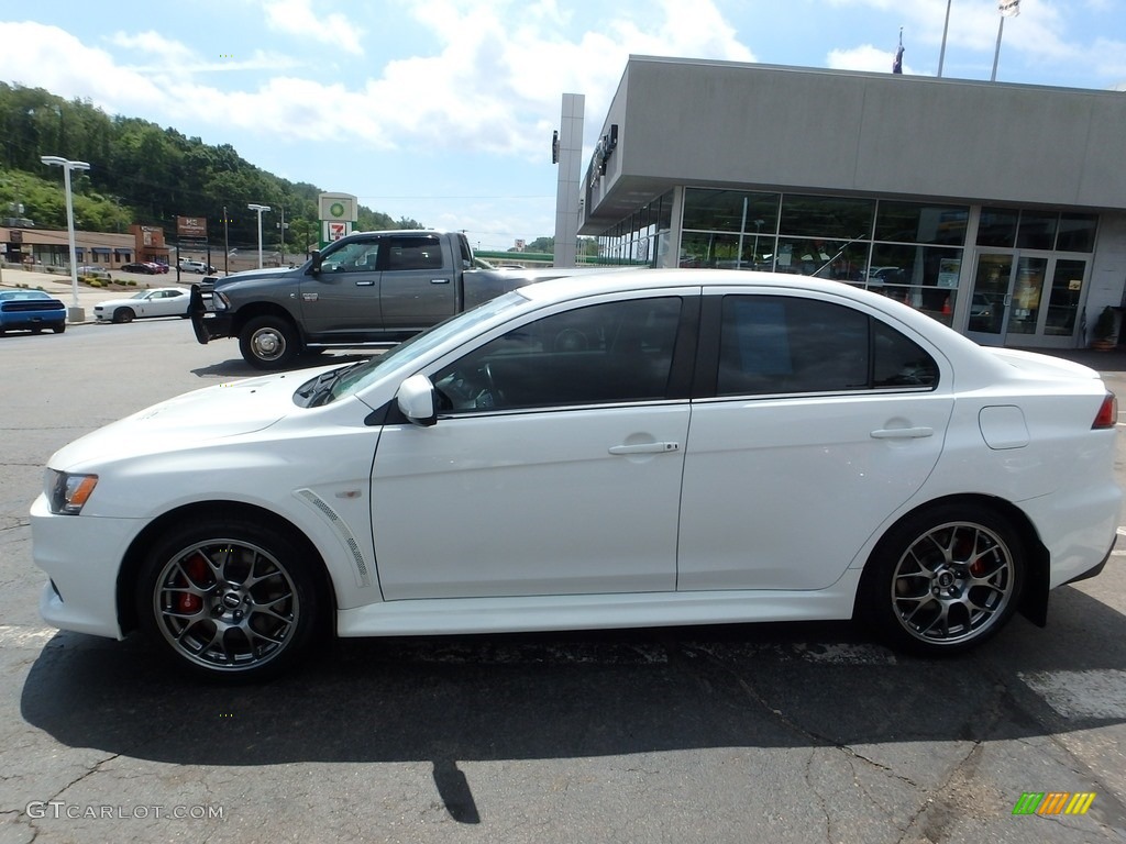 2013 Lancer Evolution MR - Wicked White / Black photo #2