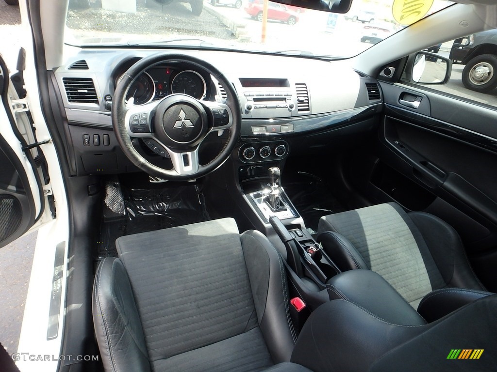 2013 Lancer Evolution MR - Wicked White / Black photo #15