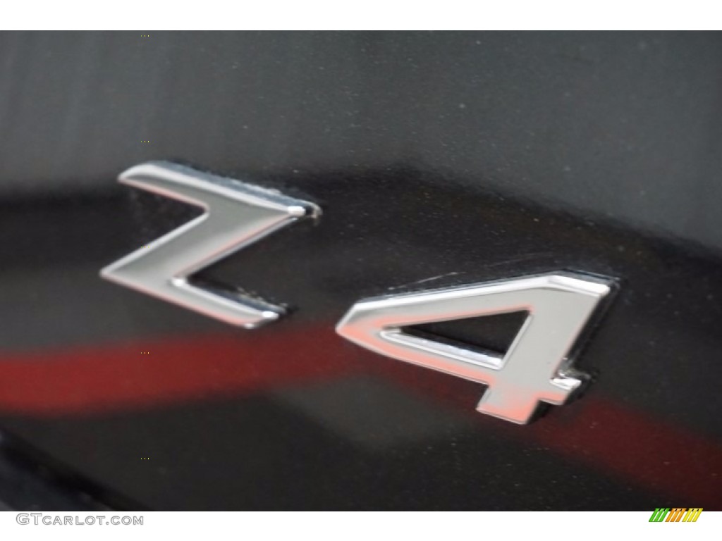 2003 Z4 2.5i Roadster - Black Sapphire Metallic / Red photo #89