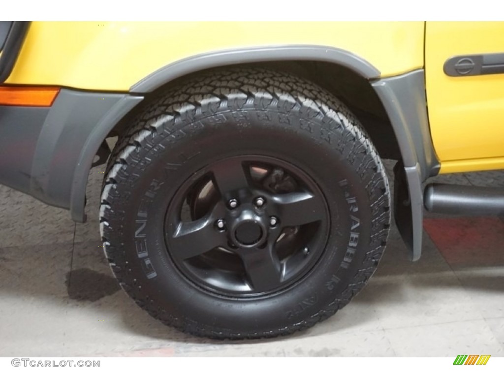 2004 Xterra SE 4x4 - Solar Yellow / Charcoal photo #78