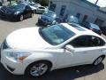 Pearl White - Altima 2.5 SV Photo No. 11