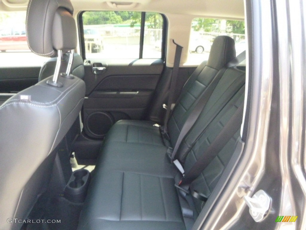 2017 Jeep Patriot Latitude 4x4 Rear Seat Photos