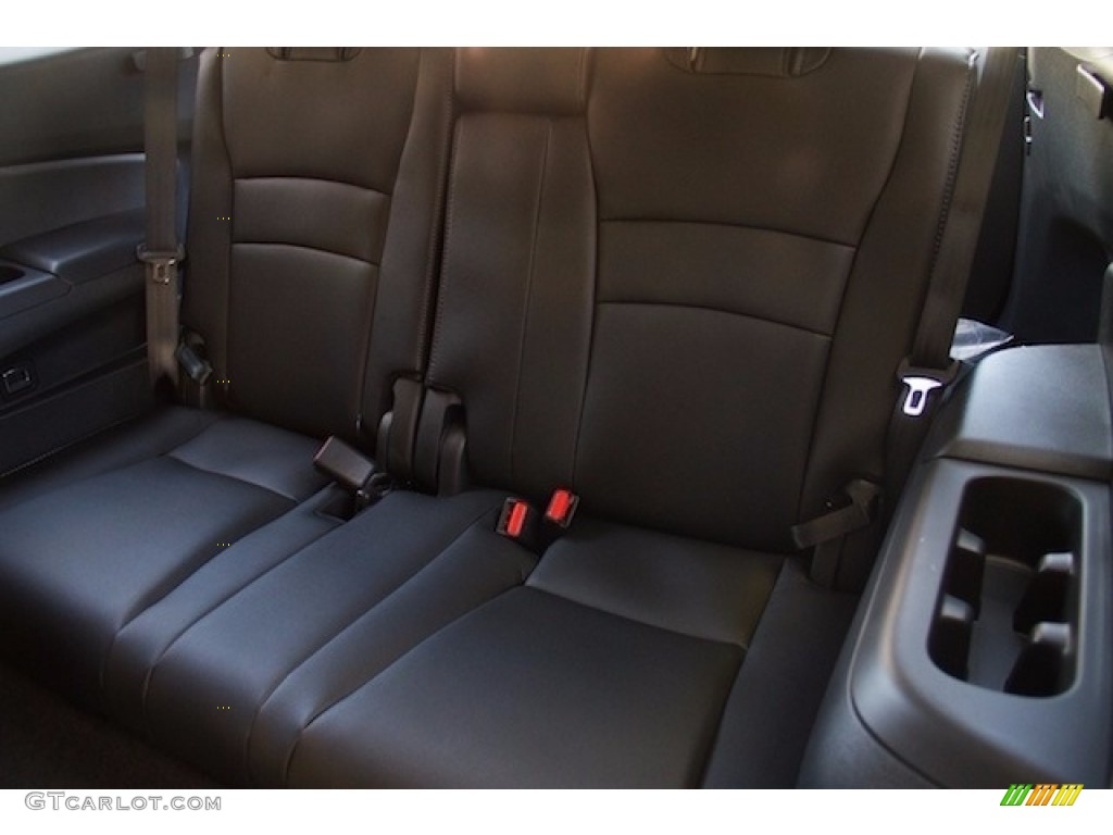 2016 Pilot Elite AWD - Crystal Black Pearl / Black photo #16
