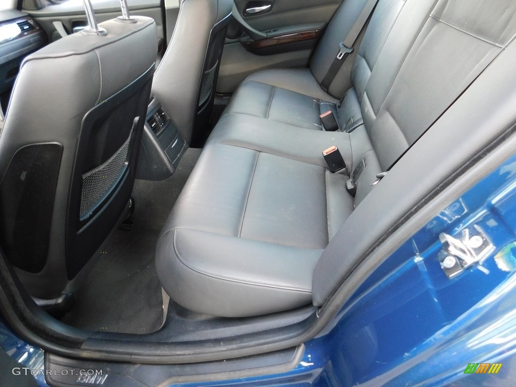 2006 3 Series 330xi Sedan - Monaco Blue Metallic / Terra/Black Dakota Leather photo #18