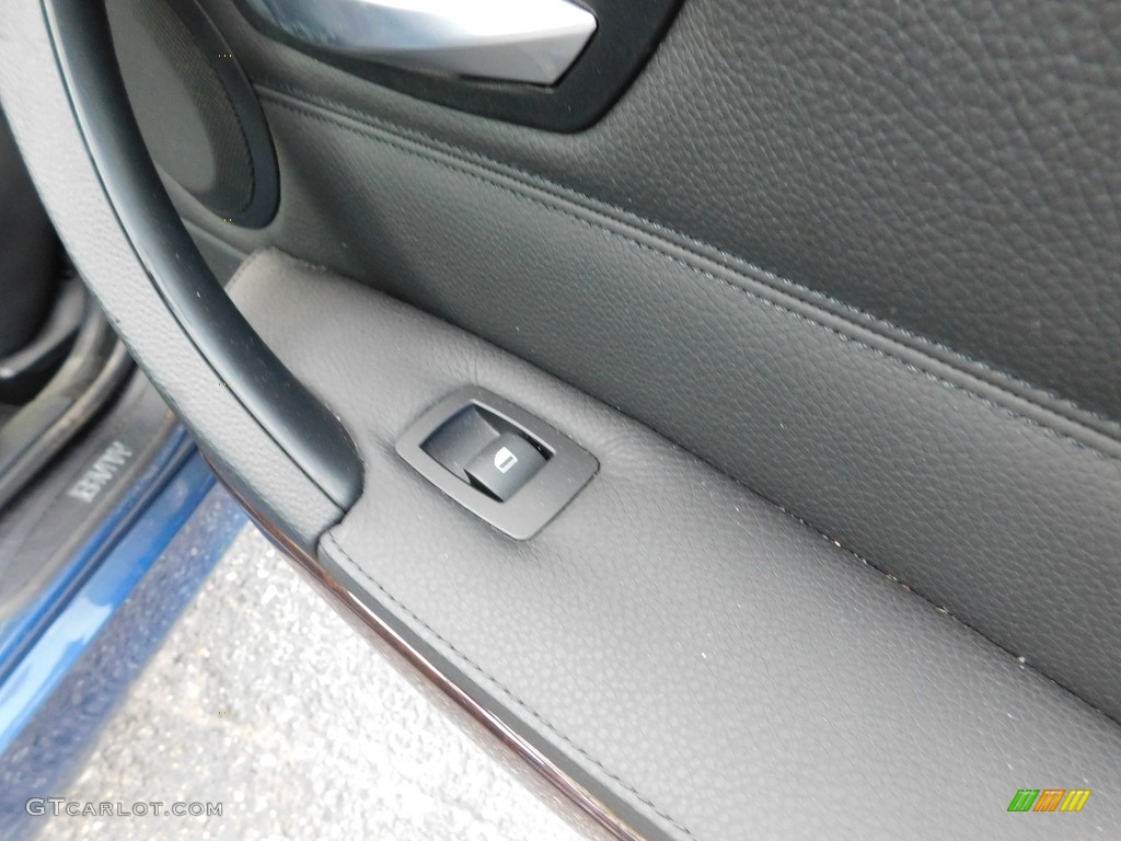 2006 3 Series 330xi Sedan - Monaco Blue Metallic / Terra/Black Dakota Leather photo #21