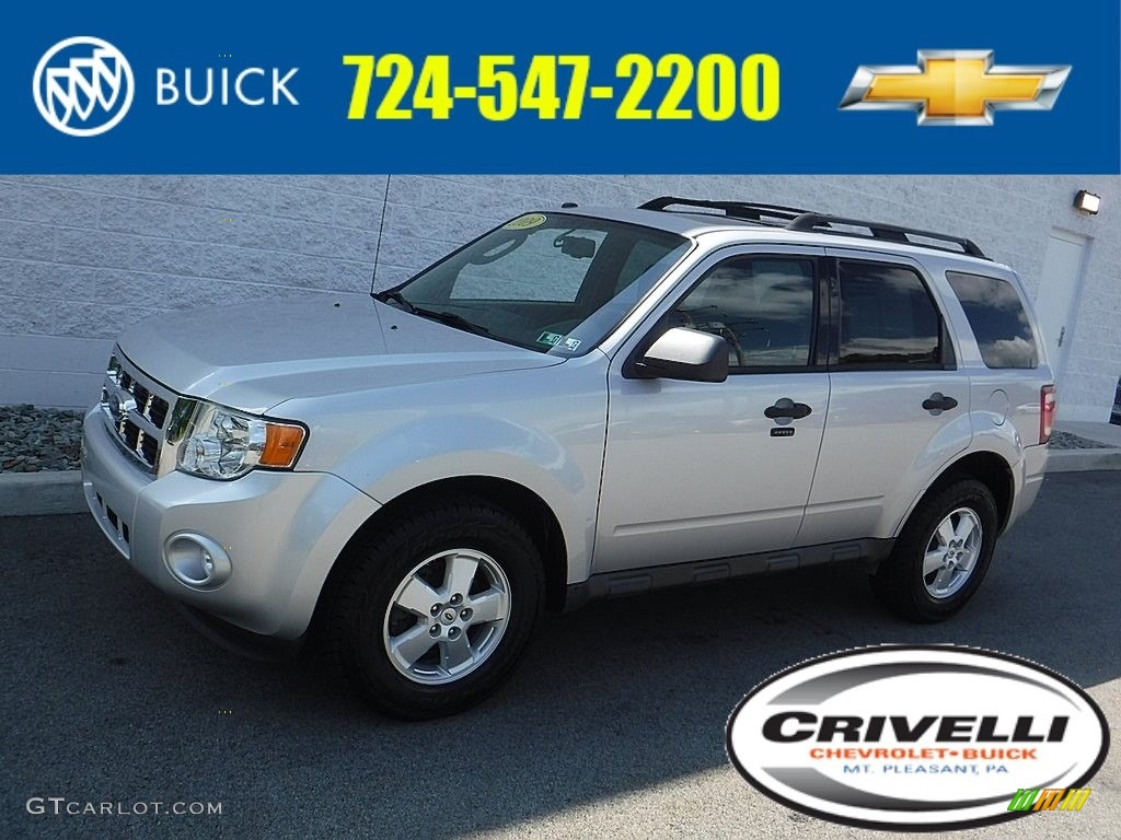 2009 Escape XLT V6 4WD - Brilliant Silver Metallic / Charcoal photo #1