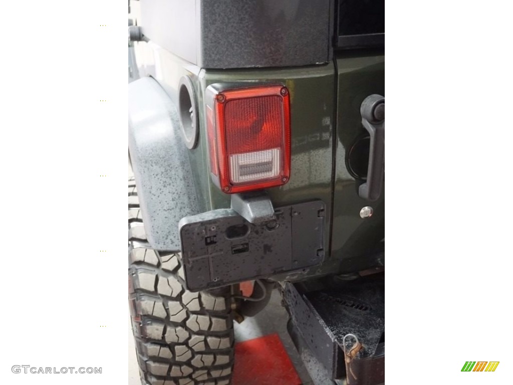 2009 Wrangler Unlimited X 4x4 - Jeep Green Metallic / Dark Slate Gray/Medium Slate Gray photo #62