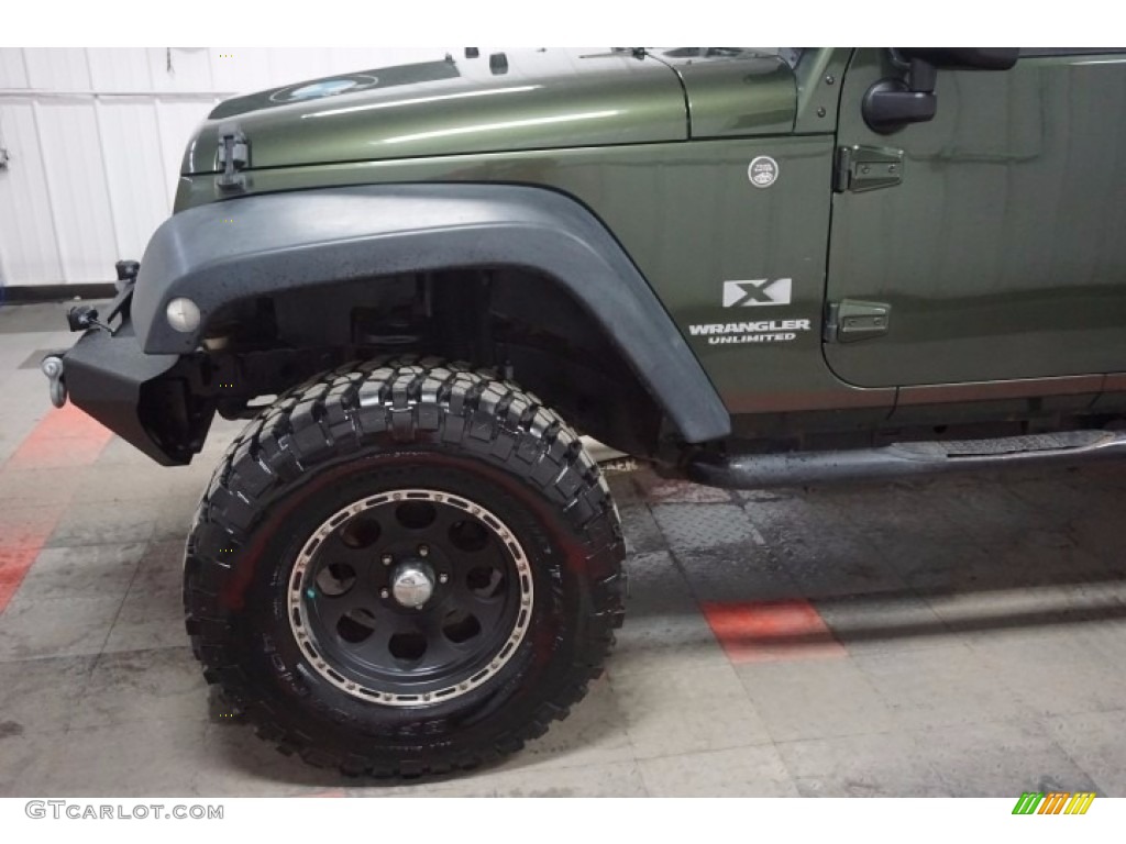 2009 Wrangler Unlimited X 4x4 - Jeep Green Metallic / Dark Slate Gray/Medium Slate Gray photo #75