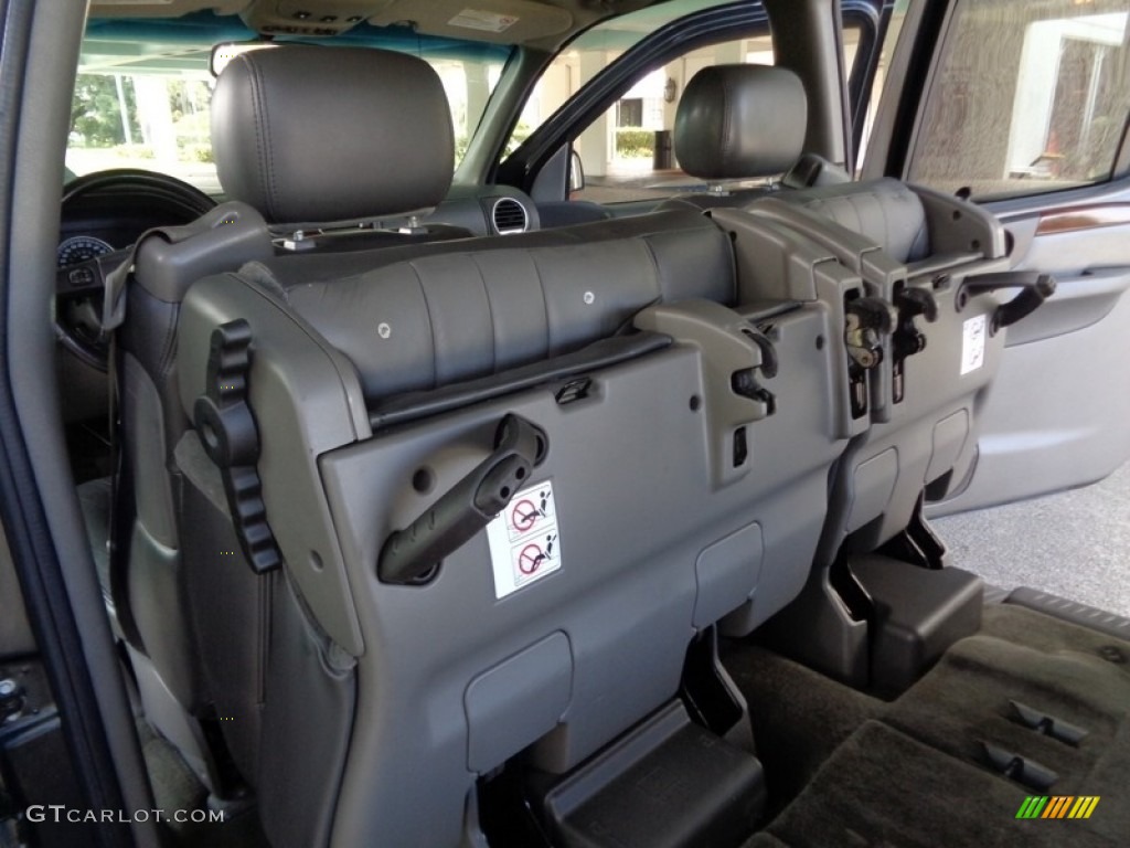 2003 Envoy XL SLT 4x4 - Carbon Metallic / Medium Pewter photo #71