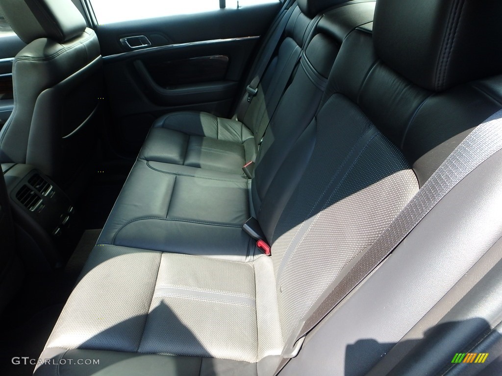 2012 MKS AWD - Sterling Gray Metallic / Charcoal Black photo #16