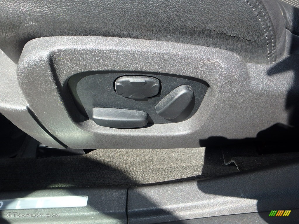 2012 MKS AWD - Sterling Gray Metallic / Charcoal Black photo #19