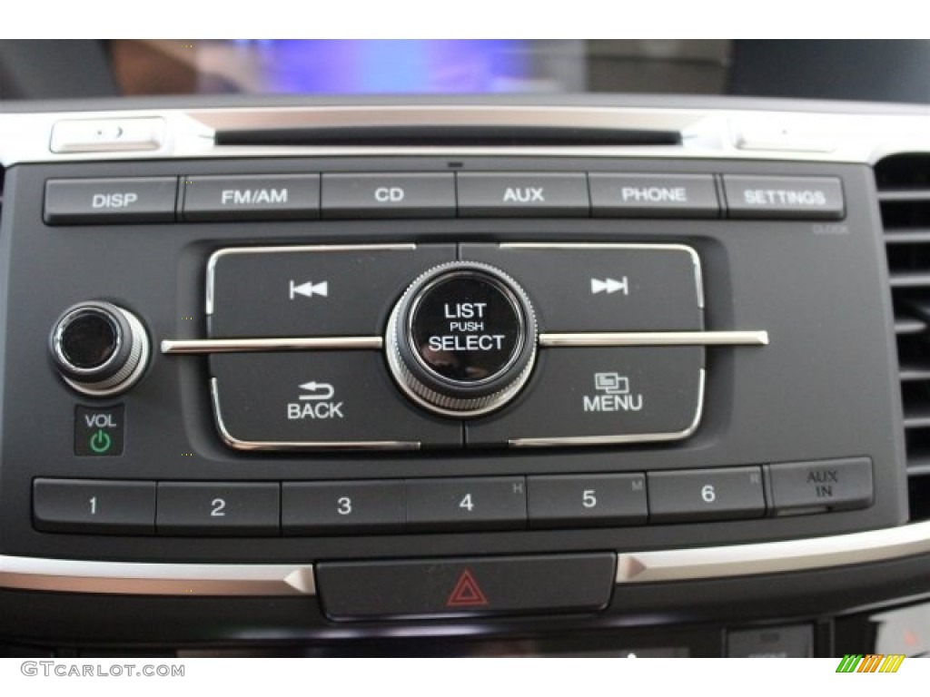 2017 Honda Accord Hybrid Sedan Controls Photo #115046890