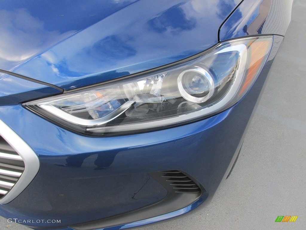 2017 Elantra SE - Lakeside Blue / Gray photo #9