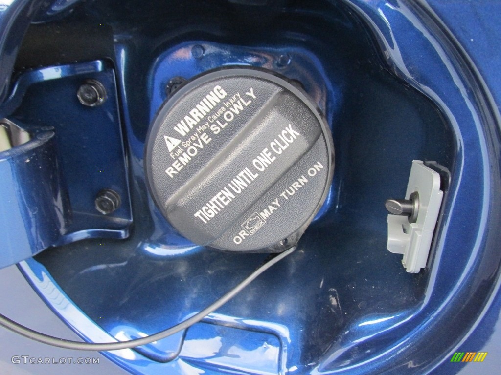 2017 Elantra SE - Lakeside Blue / Gray photo #13