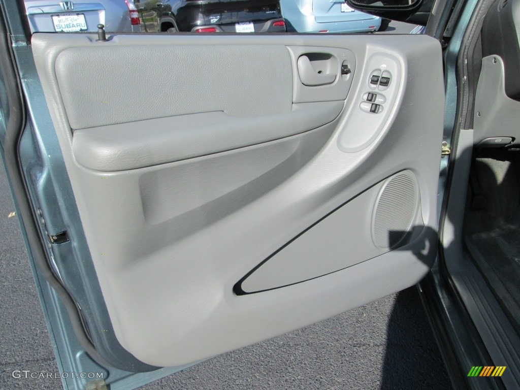 2007 Town & Country Touring - Magnesium Pearl / Medium Slate Gray photo #13