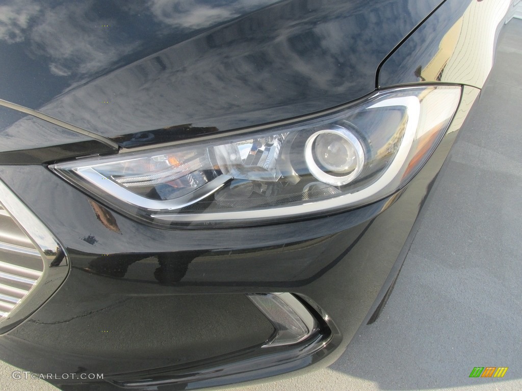 2017 Elantra Limited - Black / Black photo #9