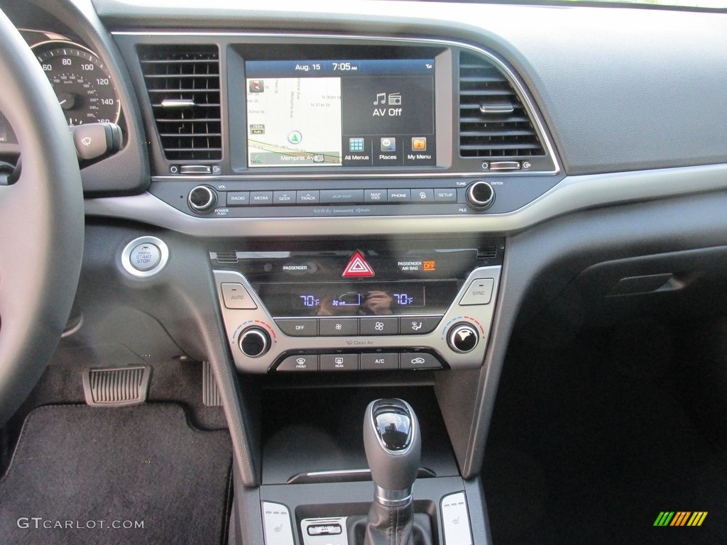 2017 Elantra Limited - Black / Black photo #26