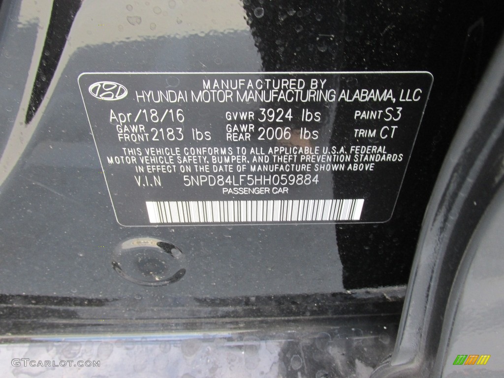 2017 Elantra Limited - Black / Black photo #35