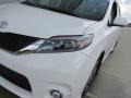 2016 Super White Toyota Sienna SE  photo #9